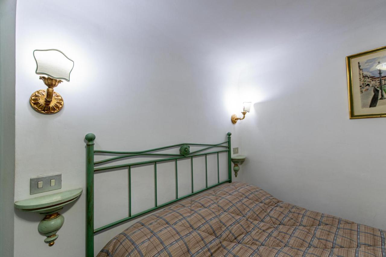 Casa Savonarola Charme Lägenhet Florens Exteriör bild